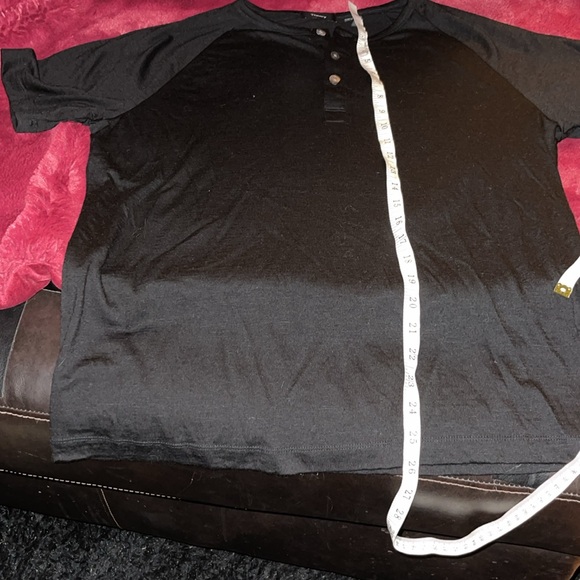 Theory tshirt - large - Picture 8 of 8